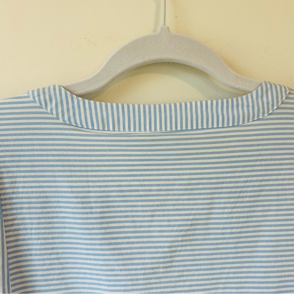 Crown&Ivy Tiered Bell Sleeve Blue White Striped V-neck Sz Large Summer Beach - Picture 9 of 11